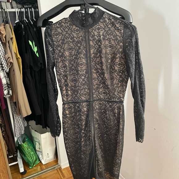 Aritzia Wilfred Dress Size 2 - Picture 3 of 3